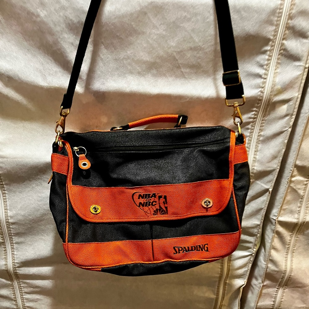 Spalding NBA on NBC basketball messenger bag